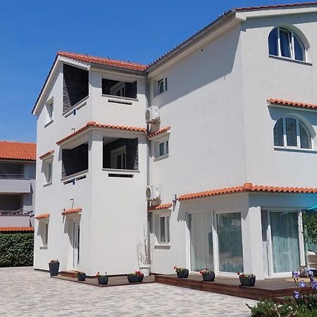 Apartments Matea I Baška Buitenkant foto