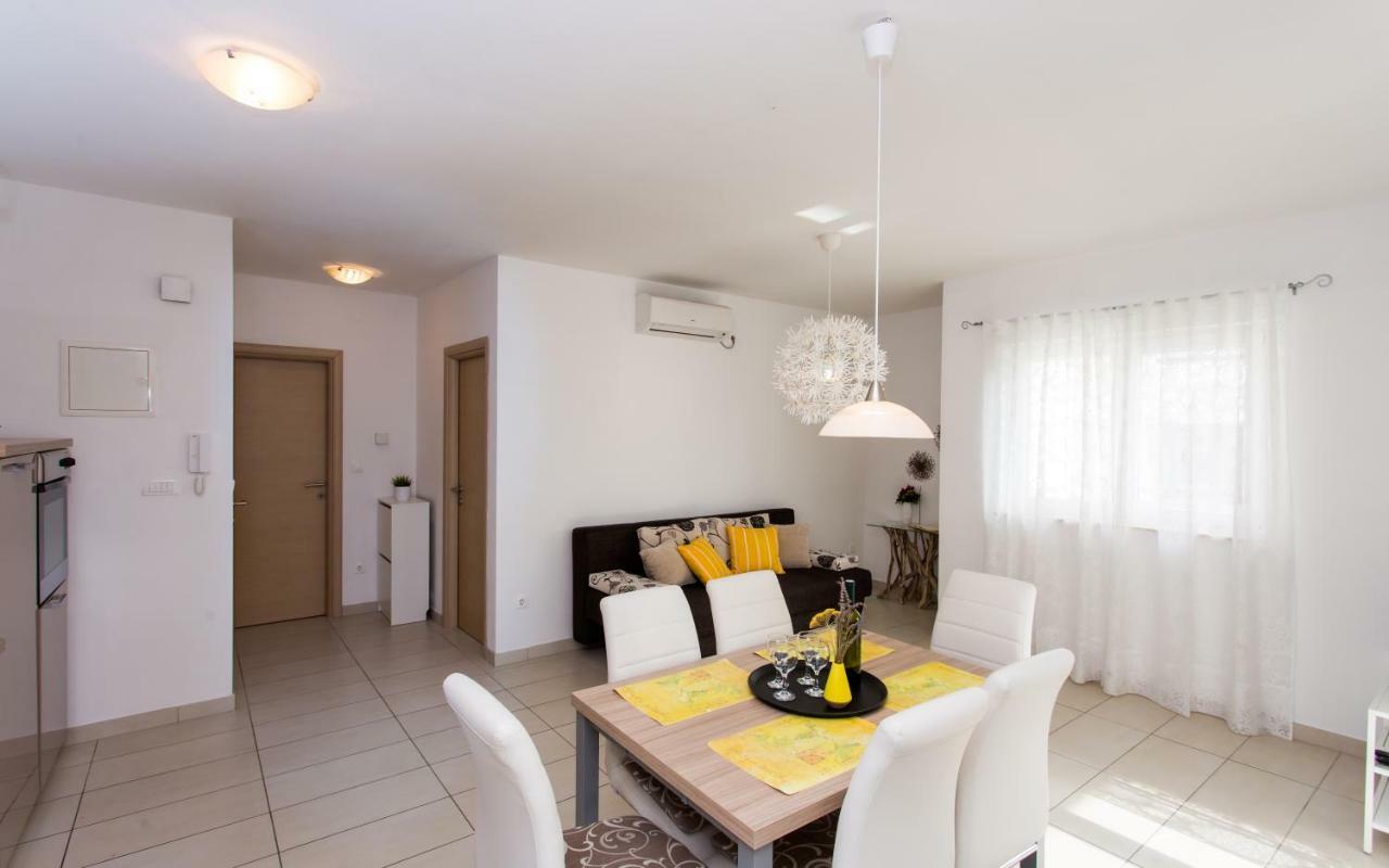 Apartments Matea I Baška Buitenkant foto
