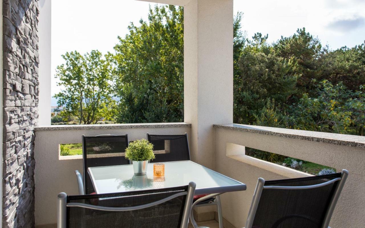 Apartments Matea I Baška Buitenkant foto