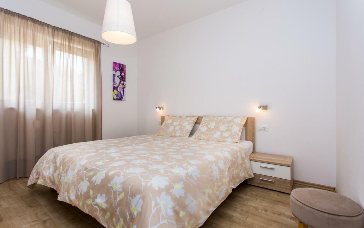 Apartments Matea I Baška Buitenkant foto